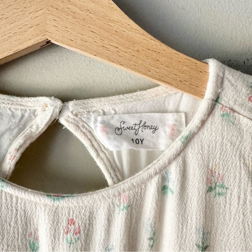 SweetHoney Floral Blouse - Picture 3 of 8